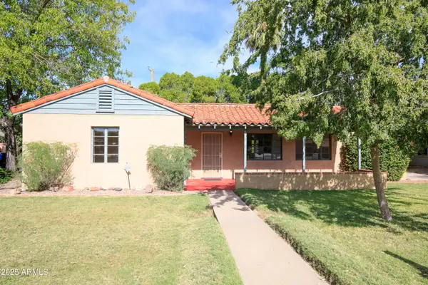 330 E Medlock Drive, Phoenix, AZ 85012