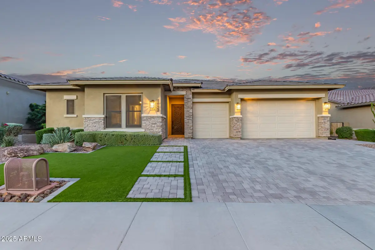 13196 W Woodstock Road, Peoria, AZ 85383 - Image #1