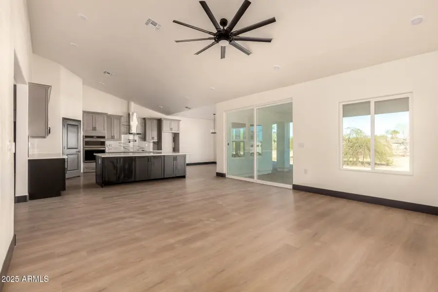 22518 W Meade Lane, Buckeye, AZ 85326 - Image #2