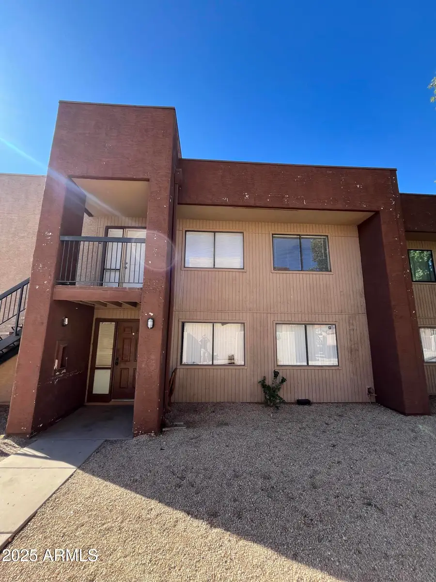 3810 N Maryvale Parkway #2075, Phoenix, AZ 85031 - Image #3
