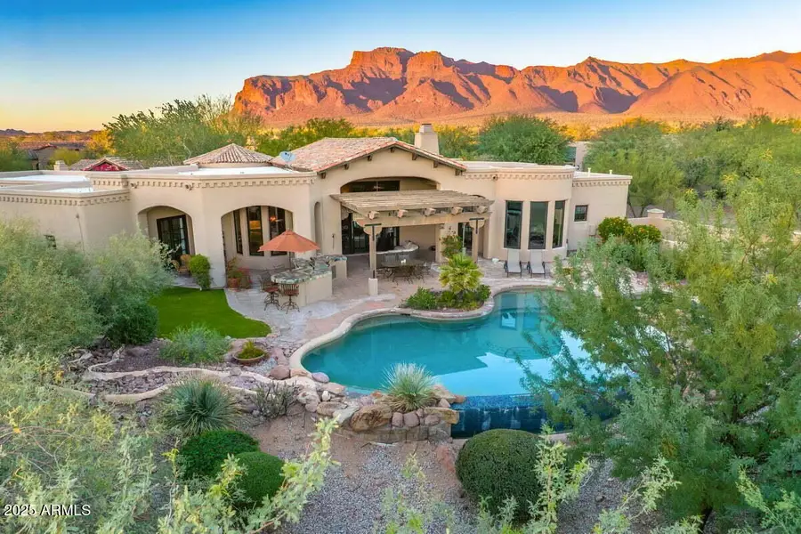 6231 E Flat Iron Loop, Gold Canyon, AZ 85118 - Image #2