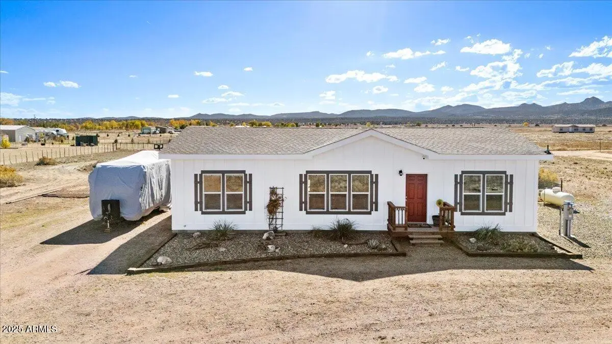 24617 N Laredo Lane, Paulden, AZ 86334 - Image #1