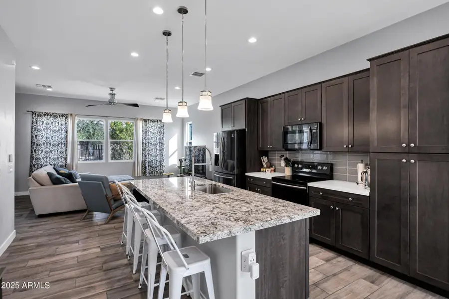 363 N 157th Lane, Goodyear, AZ 85338 - Image #3