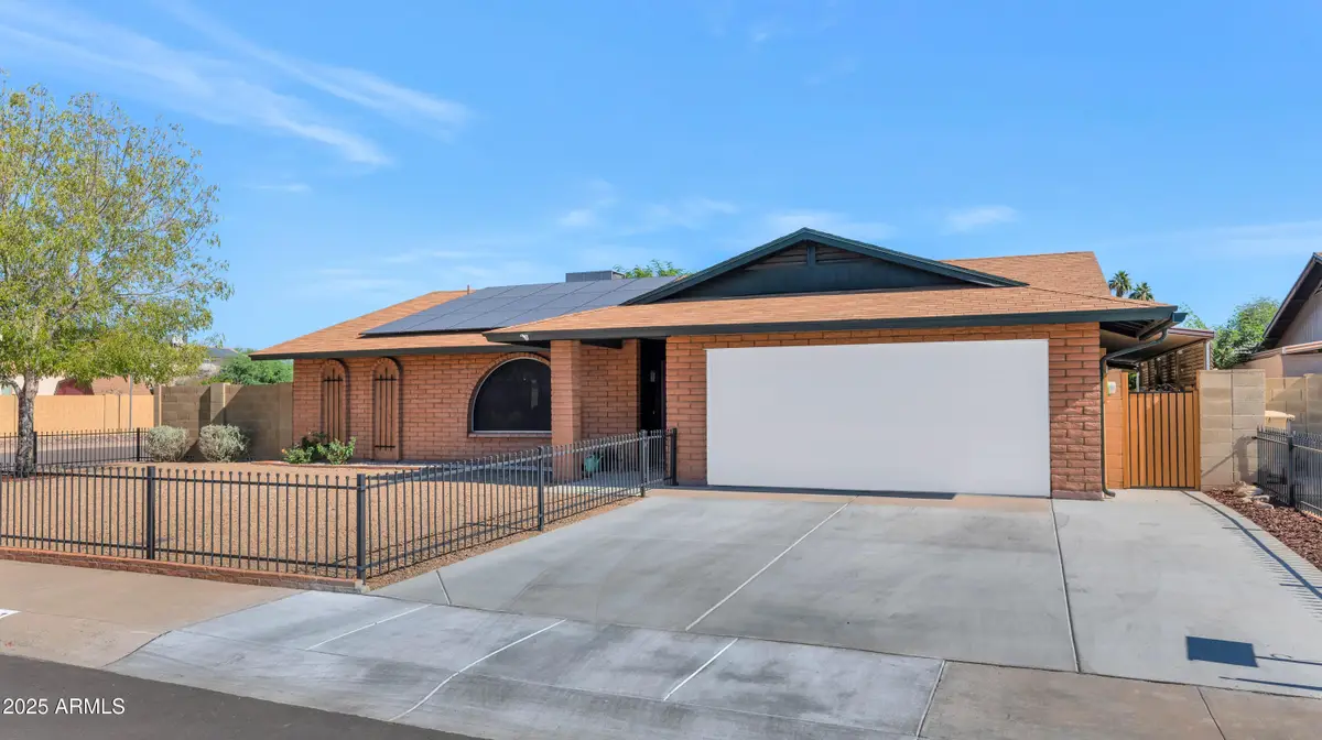 9441 N 49th Drive, Glendale, AZ 85302 - Image #1