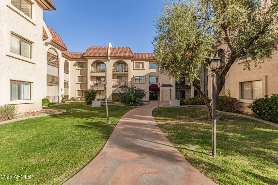 3033 E Devonshire Avenue #3028, Phoenix, AZ 85016 - Image #3