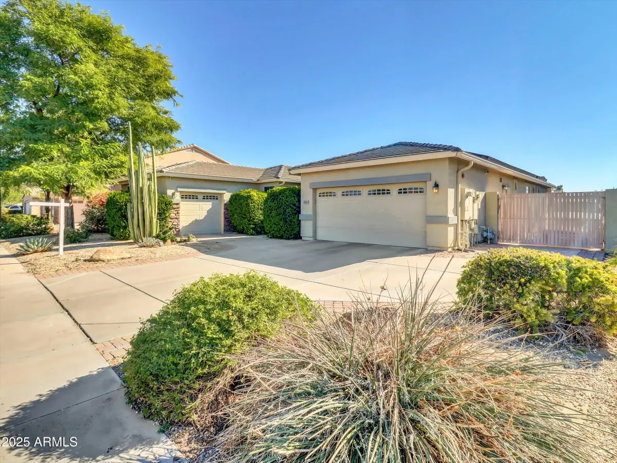 14469 W Edgemont Avenue, Goodyear, AZ 85395 - Image #1