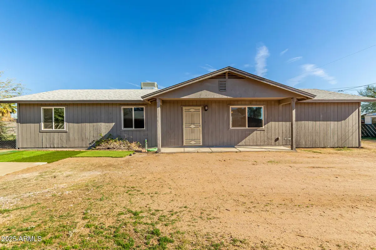 301 S Elmont Drive, Apache Junction, AZ 85120 - Image #1