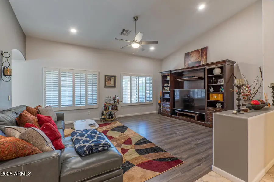 4601 E Pinnacle Vista Drive, Deer Valley, AZ 85331 - Image #3