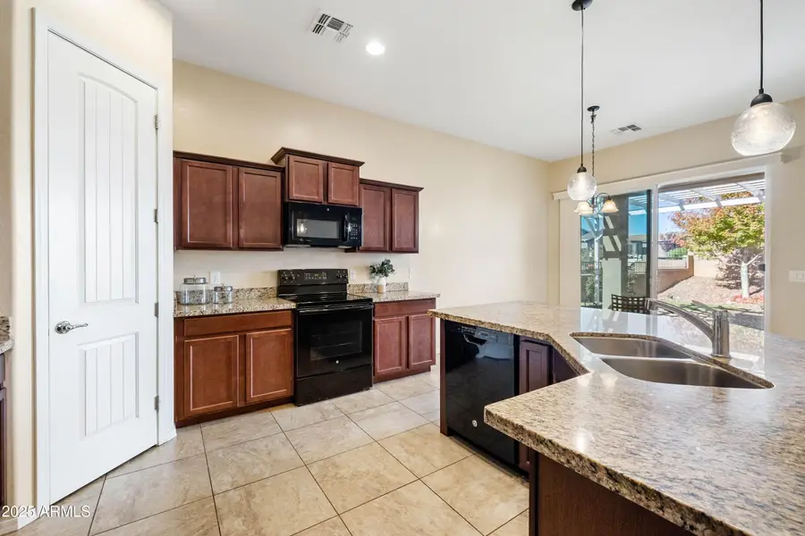 789 N Soto Street, Prescott Valley, AZ 86327 - Image #2