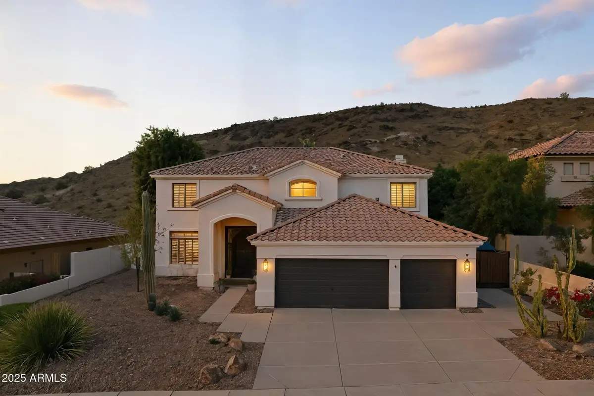 238 W Mountain Sky Avenue, Phoenix, AZ 85045 - Image #1