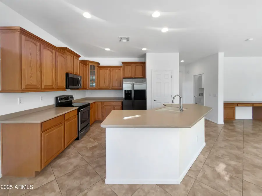 42643 W Constellation Drive, Maricopa, AZ 85138 - Image #2