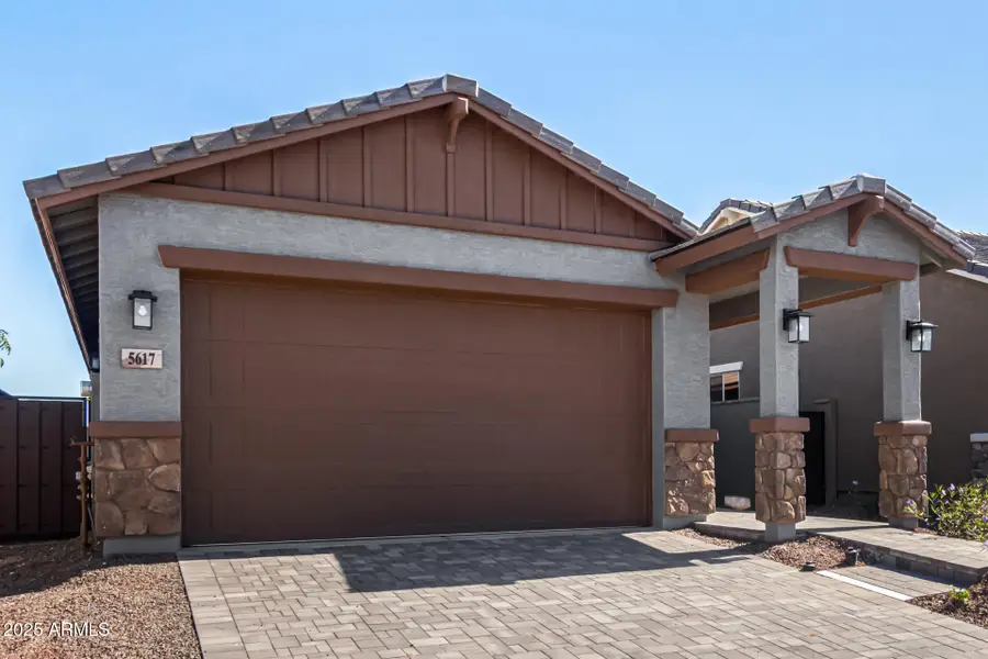 5617 N 205th Lane, Buckeye, AZ 85396 - Image #2