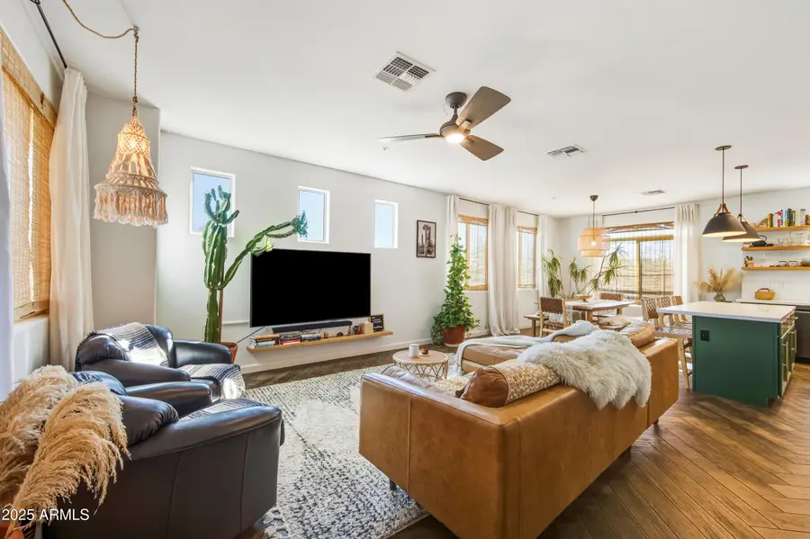 240 W Juniper Avenue #1069, Gilbert, AZ 85233 - Image #3