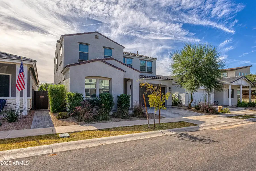 10147 E Thunderbolt Avenue, Mesa, AZ 85212 - Image #2