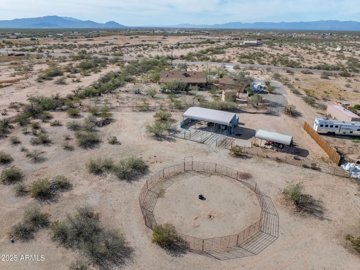 52019 N Forepaugh Peak Road, Wickenburg, AZ 85390 - Image #1