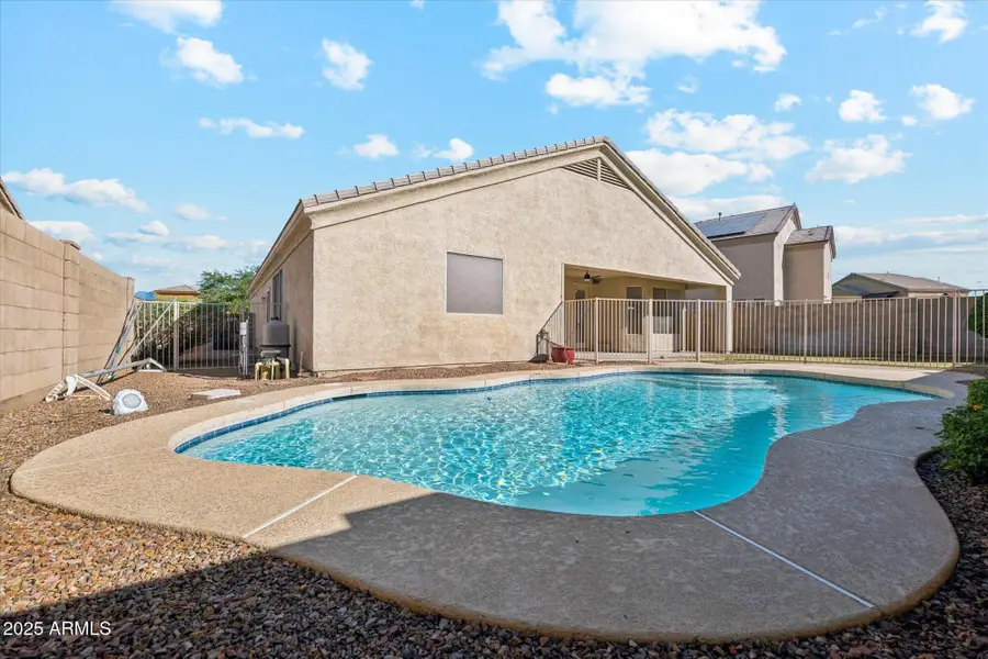 9333 W Clara Lane, Peoria, AZ 85382 - Image #3