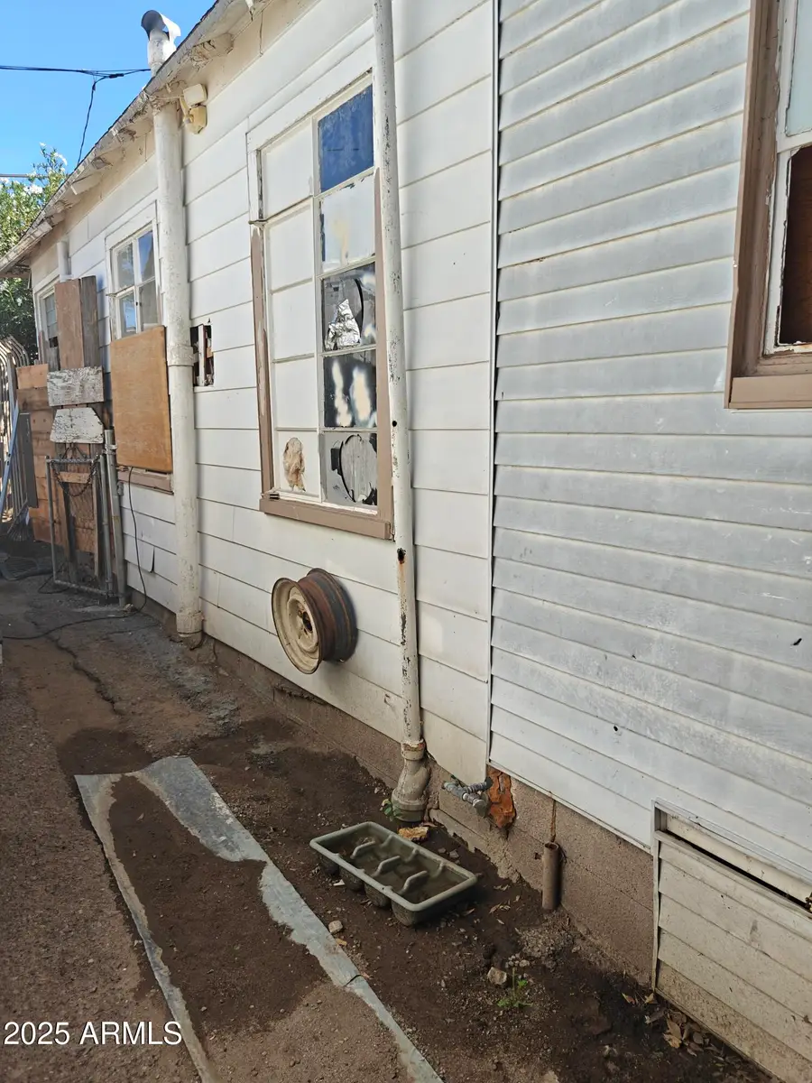 178 180 182 South Cedar Avenue, Miami, AZ 85539 - Image #2