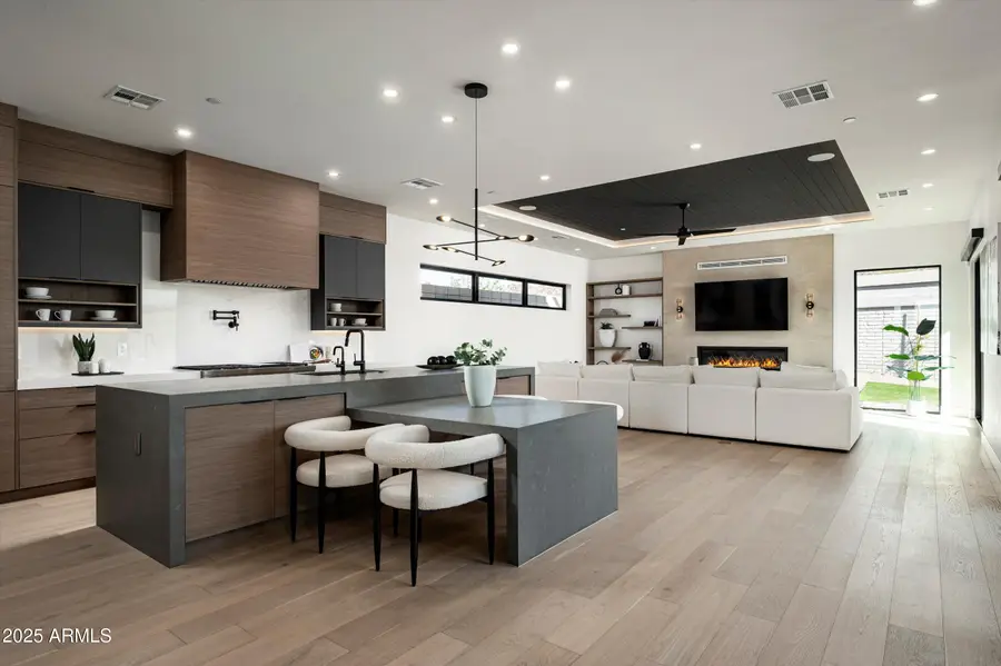 1831 E Palmaire Avenue, Phoenix, AZ 85020 - Image #3