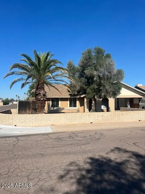 4054 W Corrine Drive, Phoenix, AZ 85029