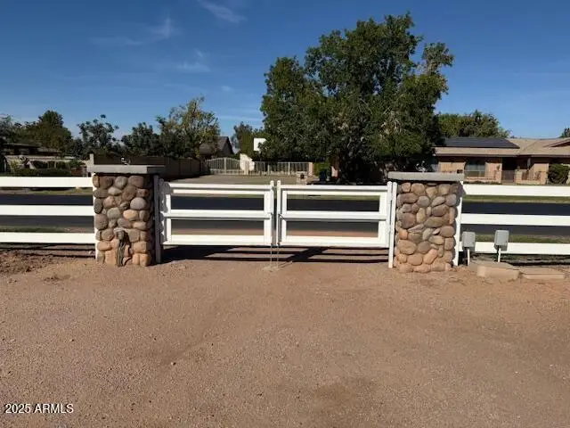 14305 E Buffalo Street, Gilbert, AZ 85295 - Image #2