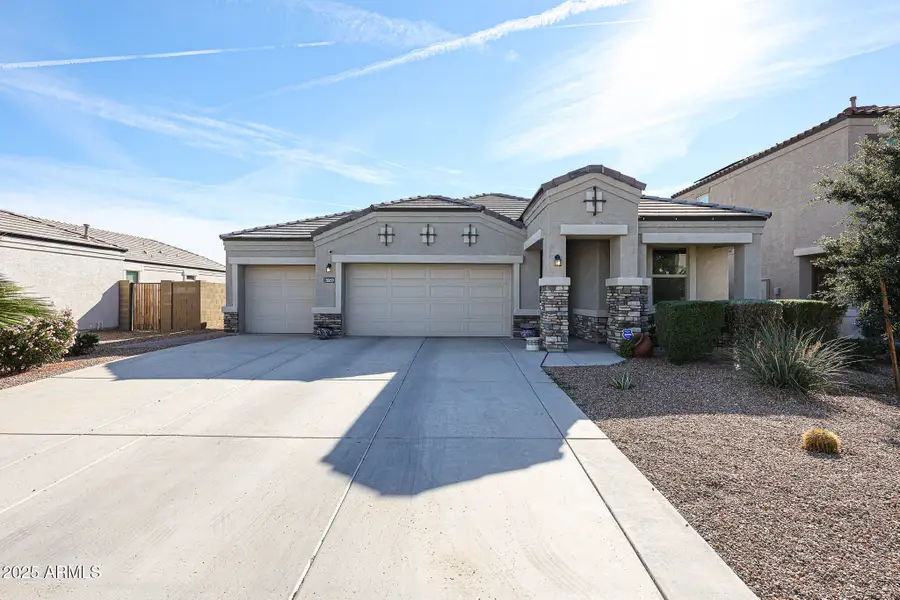30659 W Amelia Avenue, Buckeye, AZ 85396 - Image #3
