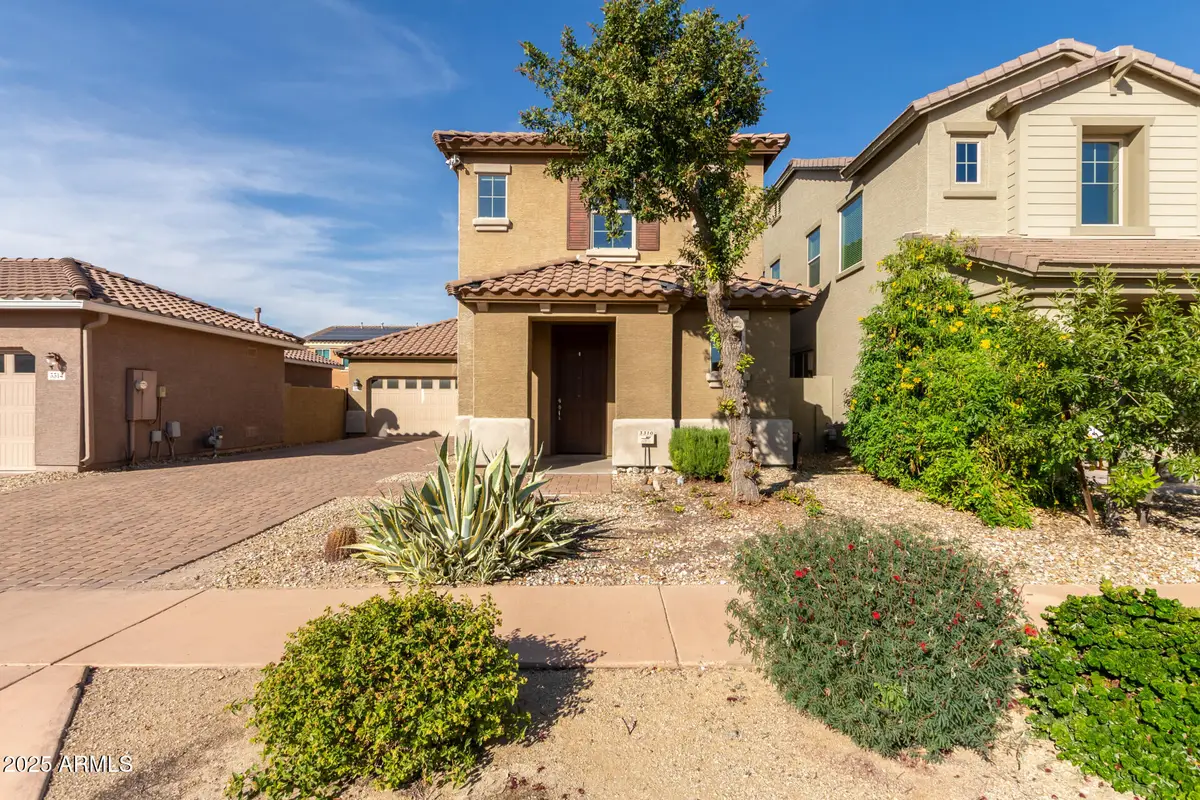 3310 W Gran Paradiso Drive, Deer Valley, AZ 85086 - Image #1