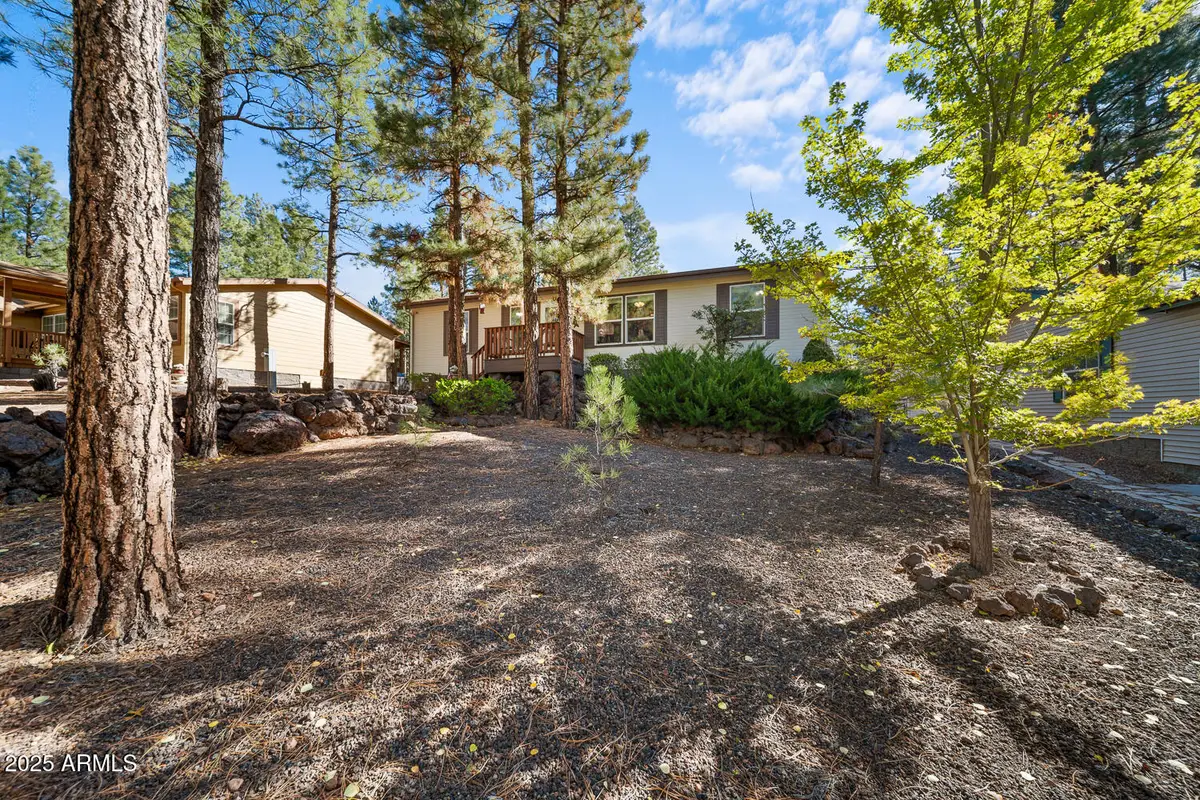1001 S Cherokee Drive, Show Low, AZ 85901 - Image #1