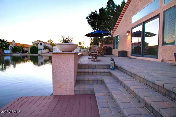 225 E Vaughn Avenue, Gilbert, AZ 85234