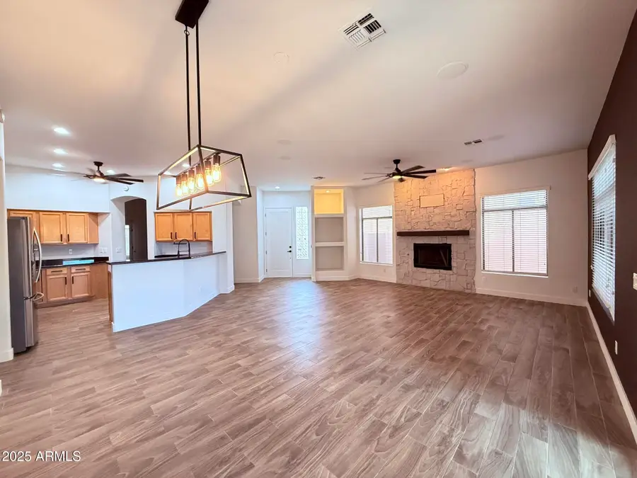 6827 S 39th Place, Phoenix, AZ 85042 - Image #3