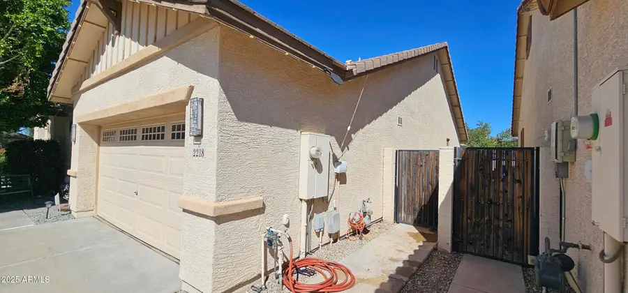 2218 W Magdalena Lane, Phoenix, AZ 85041 - Image #2