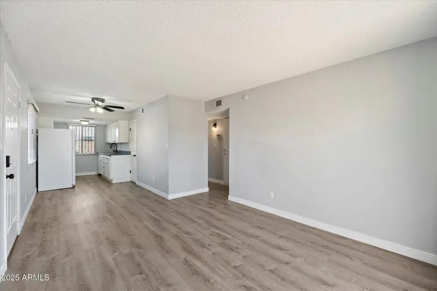 600 S Dobson Road #215, Mesa, AZ 85202 - Image #3