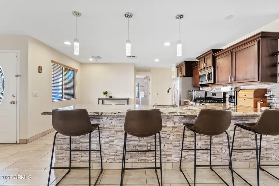 43935 W Sagebrush Trail, Maricopa, AZ 85138 - Image #2