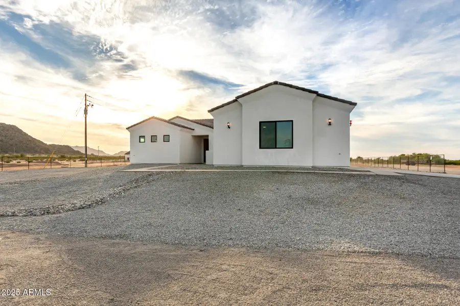 26540 S 186th Avenue, Buckeye, AZ 85326 - Image #3