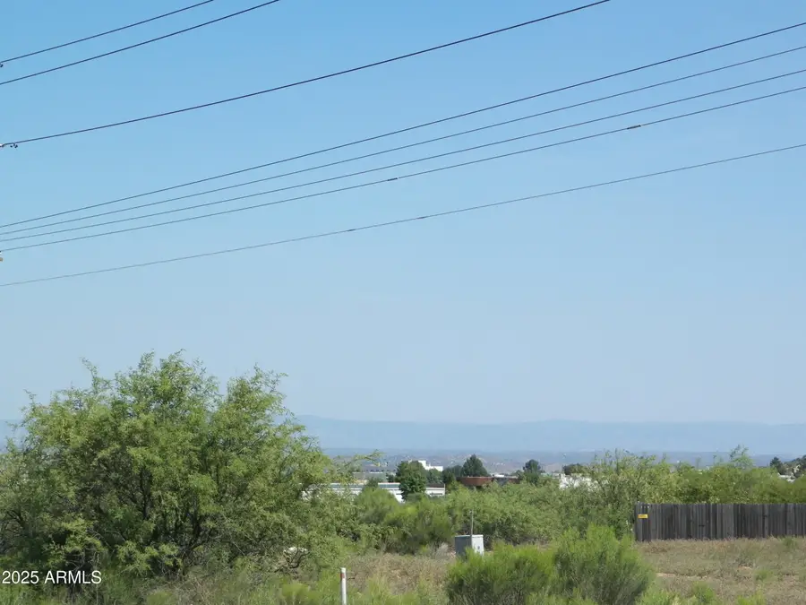 2061 Crossroads Boulevard #130, Clarkdale, AZ 86324 - Image #3