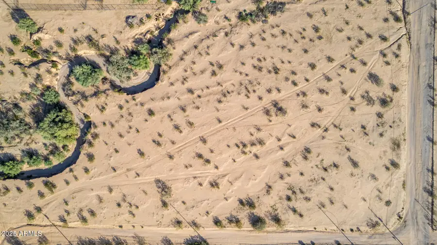 18044 W Peak View Road #metes & bounds, Surprise, AZ 85387 - Image #2