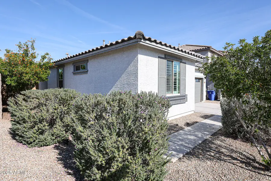 14364 W Desert Hollow Drive, Surprise, AZ 85387 - Image #2