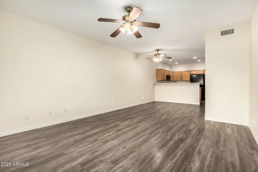 2201 N Comanche Drive #1104, Chandler, AZ 85224 - Image #3