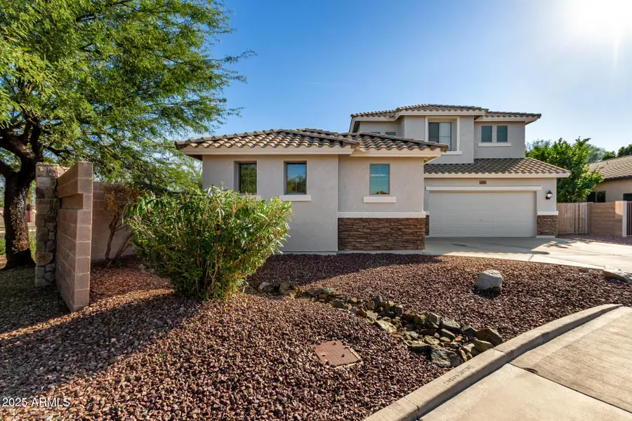 6409 W Lucia Drive, Deer Valley, AZ 85083 - Image #2