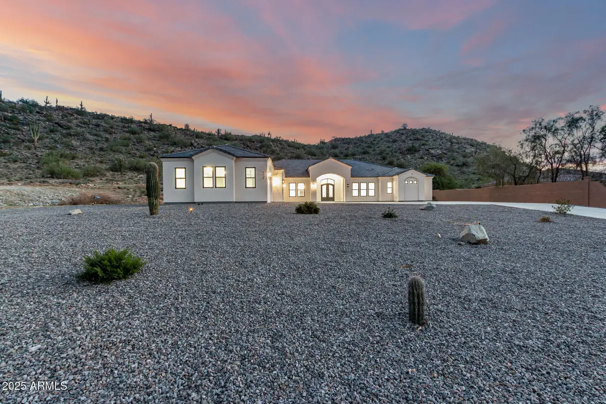 9357 W Canyon Verde Drive, Casa Grande, AZ 85194 - Image #1