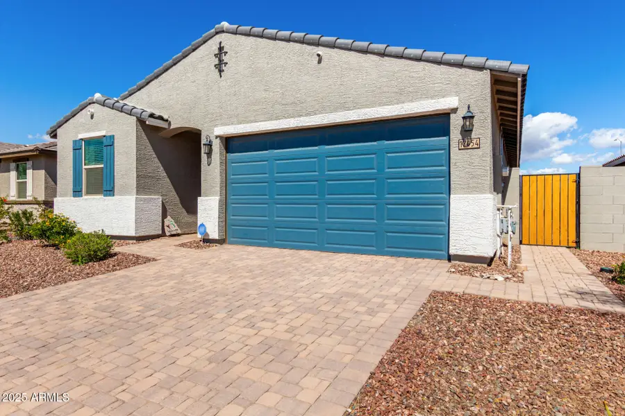 17454 W Red Fox Road, Surprise, AZ 85387 - Image #2
