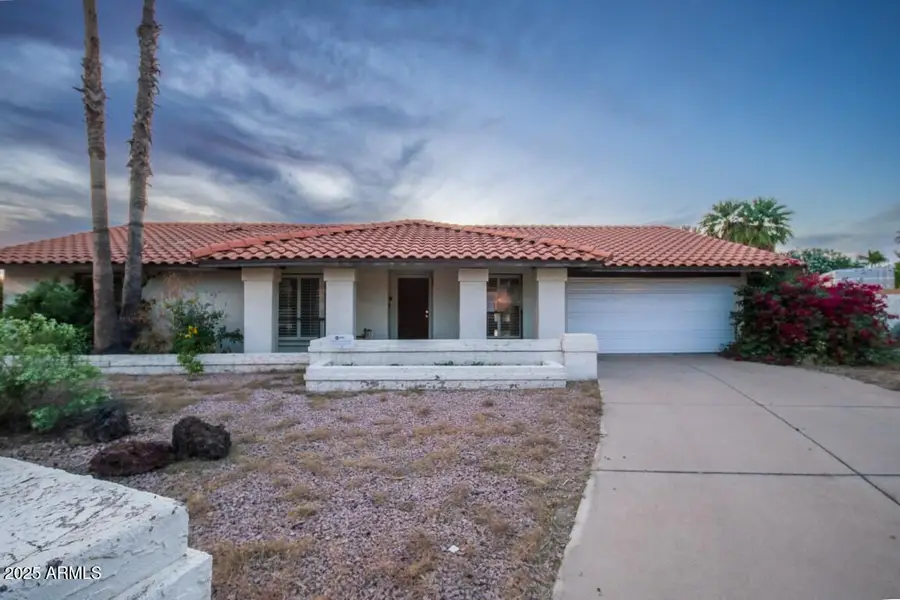 402 E Monte Cristo Avenue, Phoenix, AZ 85022 - Image #2