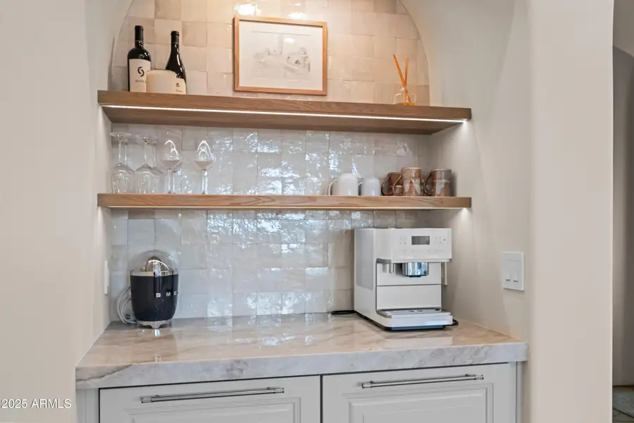 10947 E Sutherland Way, Scottsdale, AZ 85262 - Image #3