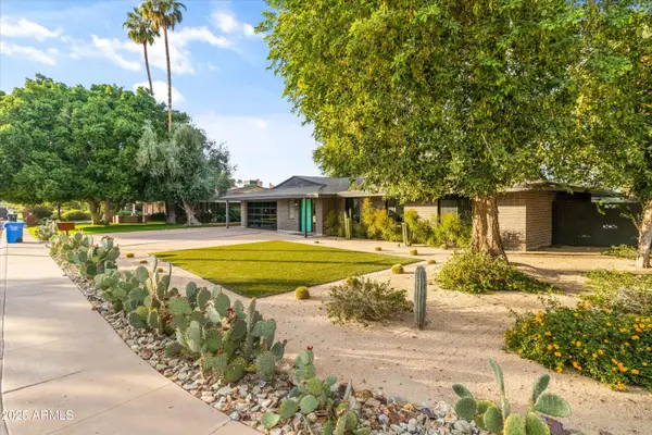 328 E Wagon Wheel Drive, Phoenix, AZ 85020