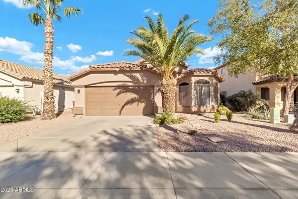 756 E Lovegrass Drive, San Tan Valley, AZ 85143