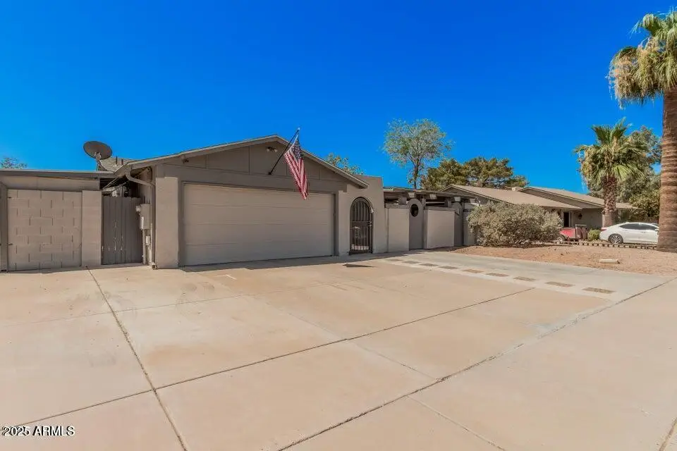 1821 W Mission Drive, Chandler, AZ 85224 - Image #1