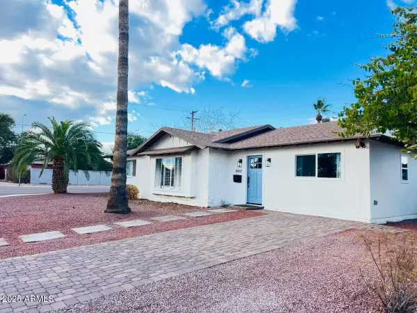 8602 E Cambridge Avenue, Scottsdale, AZ 85257