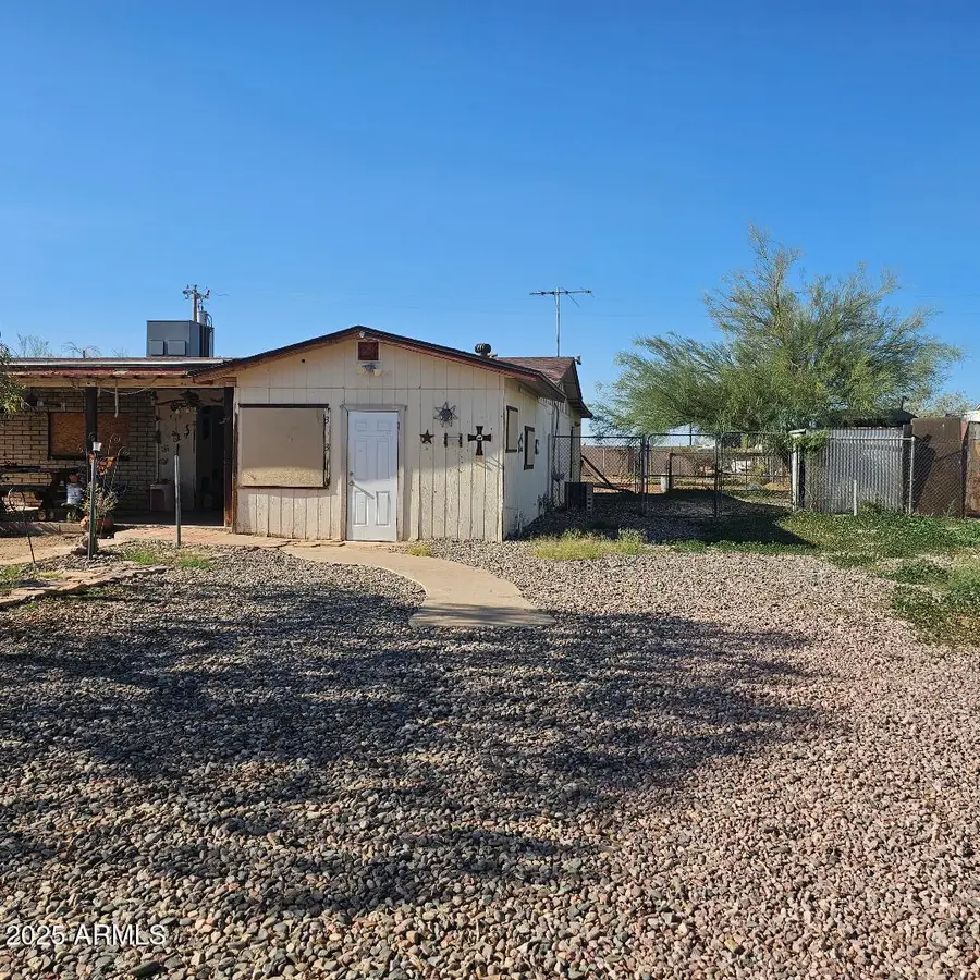 32230 W Center Street, Wittmann, AZ 85361 - Image #3