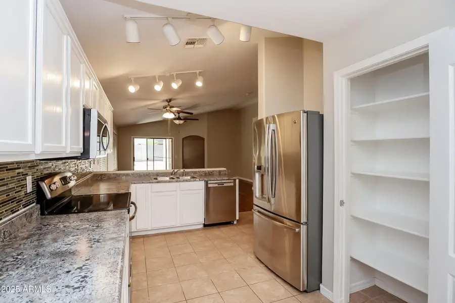 1991 W Vineyard Plains Drive, San Tan Valley, AZ 85144 - Image #2