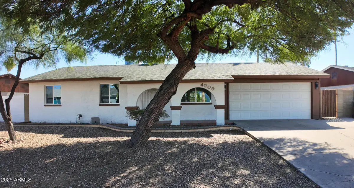 4209 W Yucca Street, Phoenix, AZ 85029 - Image #1