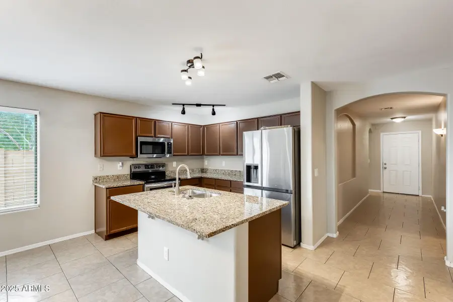 1824 W Lydia Lane, Phoenix, AZ 85041 - Image #2